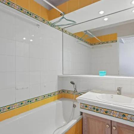 아파트 Superbe 2 Chamb Vue Parking 로크부른수르알젠스