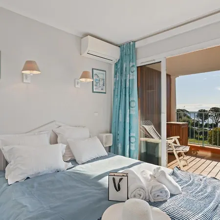 Vue Mer - Piscine - 2 Chambres - Parking Prive *